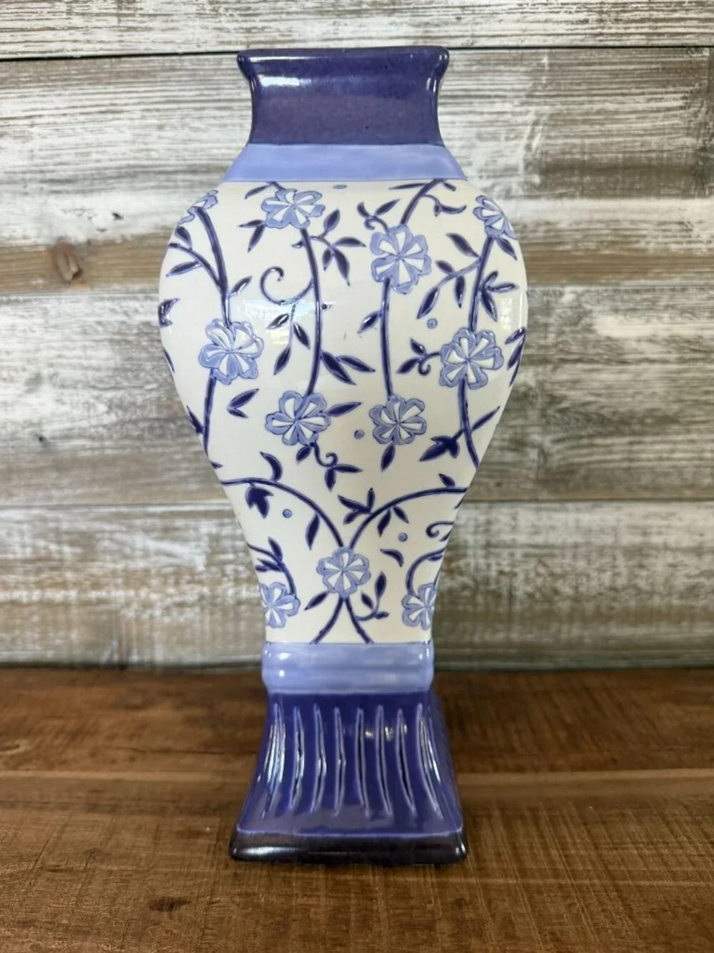 Oriental Accent Vase Chinoiserie Blue White Floral Motif Trellis Pattern Vintage